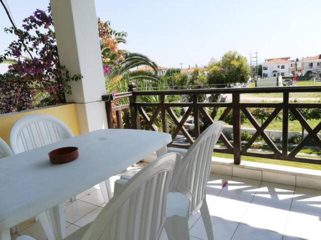 Melina Apartments Nikiti  Luaran gambar